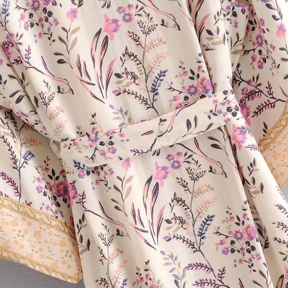 SOLD OUT Spring Meadows Bohemian Kimono Coverup Robe - Picture 4 of 5